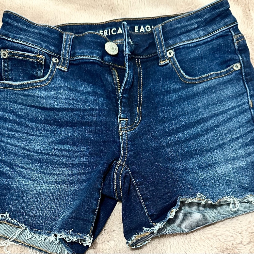 American Eagle shortie